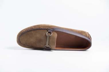 Erkek kahverengi deri ayakkabı.