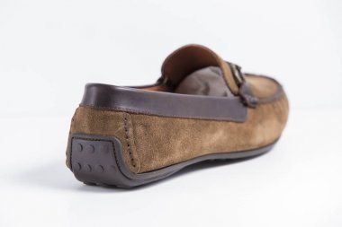 Erkek kahverengi deri ayakkabı.