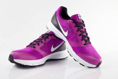 Nike spor ayakkabı futbol
