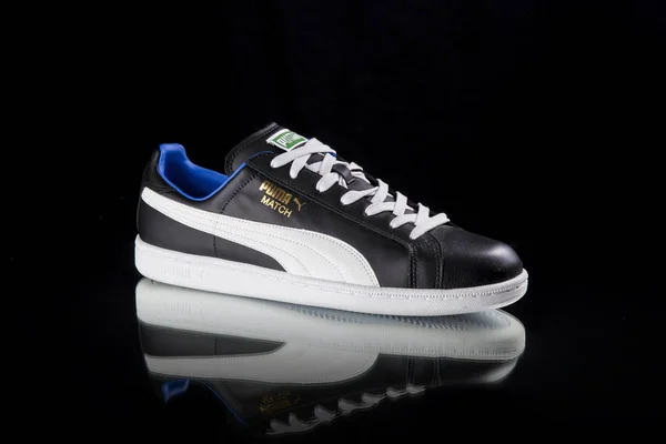 Puma klassieke Sneaker — Stockfoto