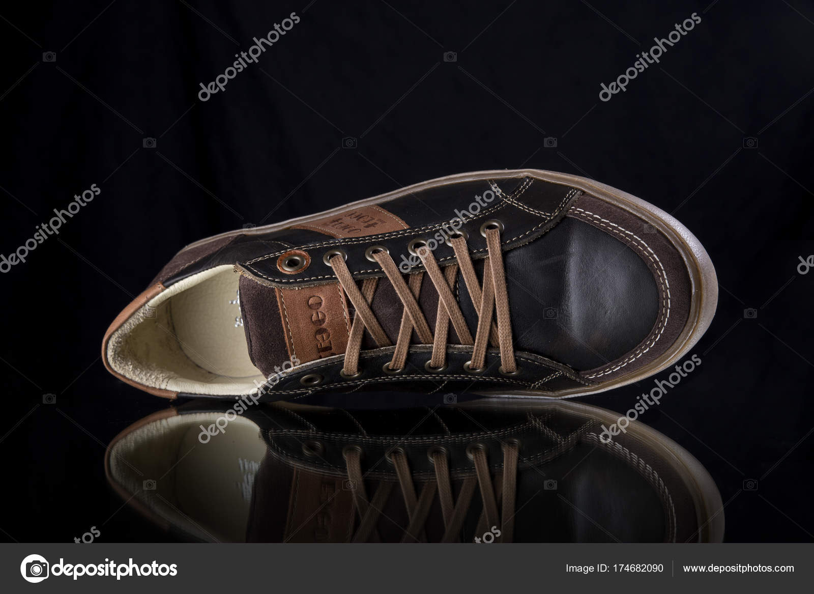 casual shoes company