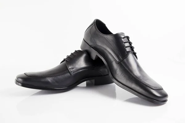 Zapato Elegante Cuero Negro Masculino Sobre Fondo Blanco Producto Aislado — Foto de Stock