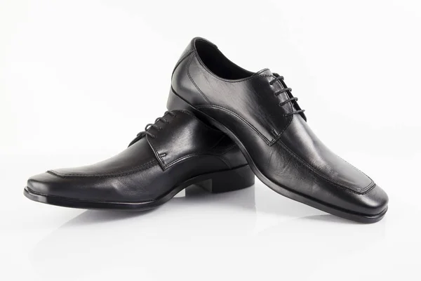Zapato Elegante Cuero Negro Masculino Sobre Fondo Blanco Producto Aislado — Foto de Stock