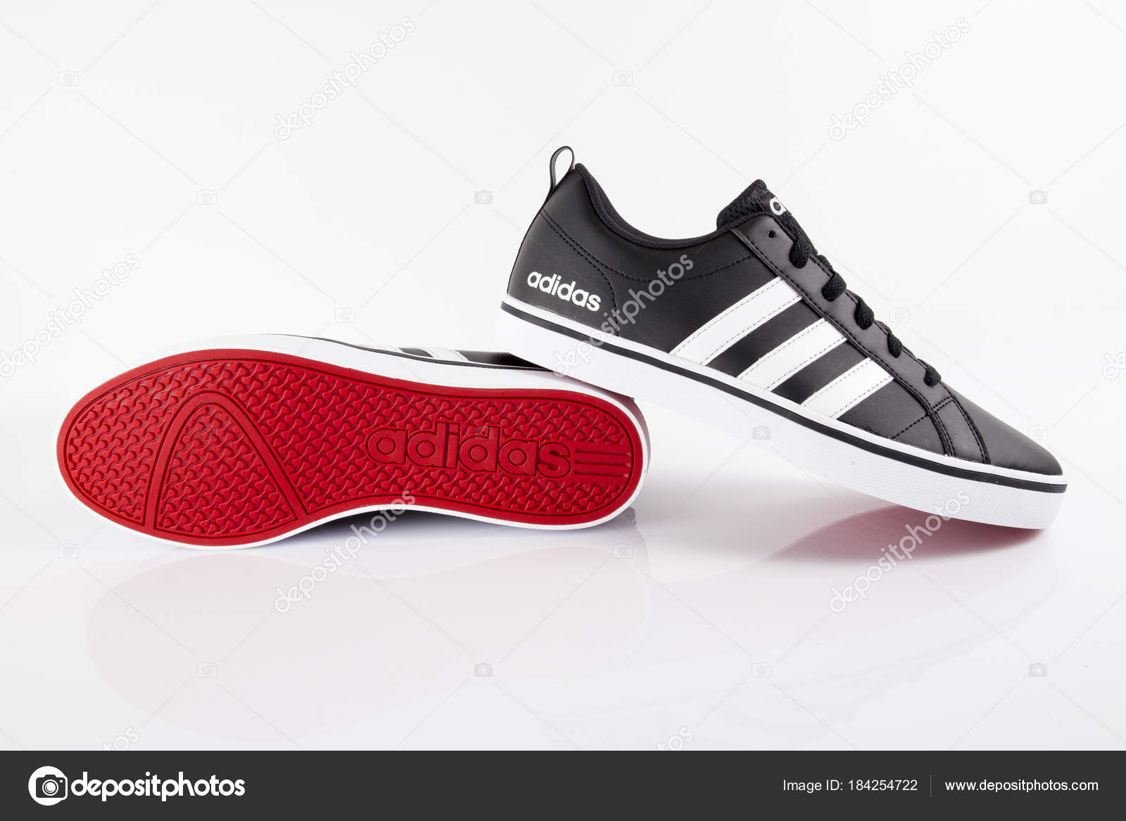 Afife Portugal February 2018 Adidas Adidas Multinational Company – Stock Photo © georgevieirasilva #184254722