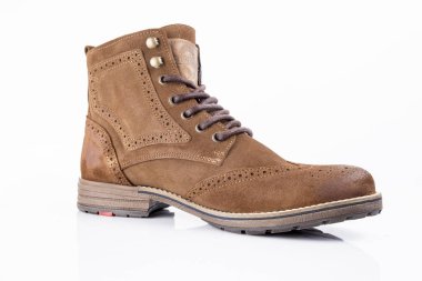 Afife, Portekiz - 27 Mart 2018: Kuvvet deri çizme. Kuvvet, Portekizce şirket, göl kenarında beyaz. 