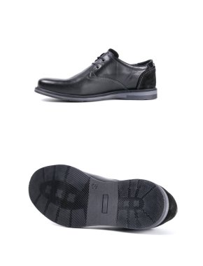 Grup beyaz arka plan, izole ürün, rahat ayakkabı ayakkabı.