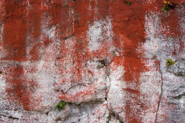 Doku, duvar, beton, arka plan olarak kullanılabilir. Çizik ve çatlaklarla dolu bir duvar parçası.