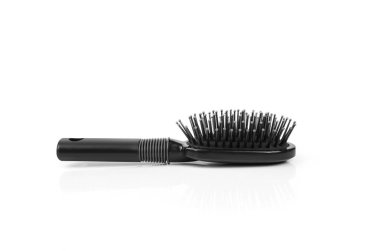 Beyaz bir arka plan üzerinde izole saç tarak