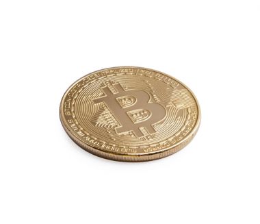 Bitcoin. Beyaz arka plan üzerinde izole altın bitcoin