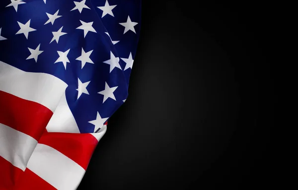 Amerikan bayrağı siyah grupta izole edildi