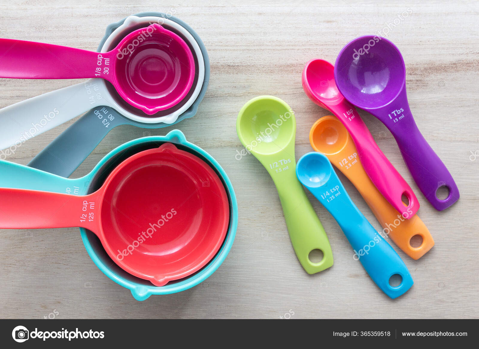 Set Colorful Measuring Cups Measuring Spoons Use Cooking Lay Wood