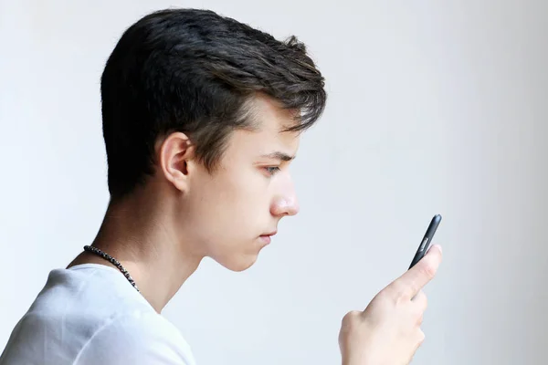 Young Man Smartphone — Stock Photo, Image