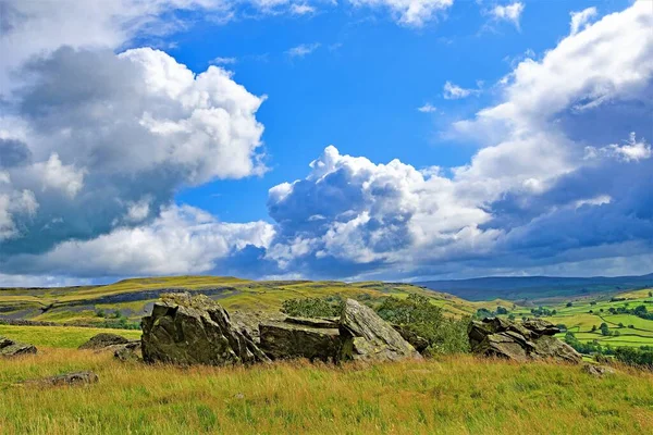 Austwick Ngiltere Nin Kuzey Yorkshire Eyaletinin Craven Ilçesine Bağlı Bir — Stok fotoğraf