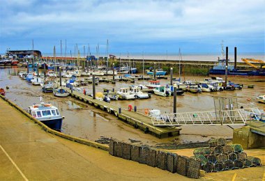 Bridlington, İngiltere 'nin Yorkshire kentinde bir tatil beldesidir. Brid olarak da bilinen kasaba, Yorkshire 'ın doğu kıyısında, Hull' un kuzeyinde ve Flamborough Head 'in güneyinde yer almaktadır..