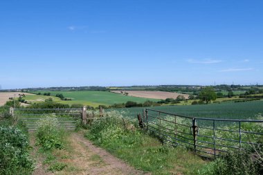 Rotherham 'daki Ulley köyü, güzel ve pitoresk bir açık tarım arazisi ve Rotherham Doorstep Challenge' ın bir parçasını oluşturan bir kır parkı içeriyor..