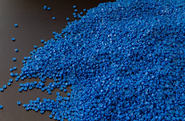 Primer plano de gránulos de polímero plástico. plástico de polímero. compuesto — Foto de Stock