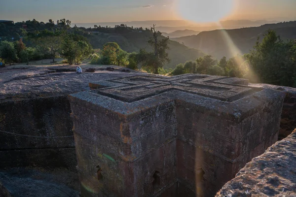 Zachód Słońca Jednym Słynnych Kościołów Skalnych Lalibeli Etiopia — Zdjęcie stockowe