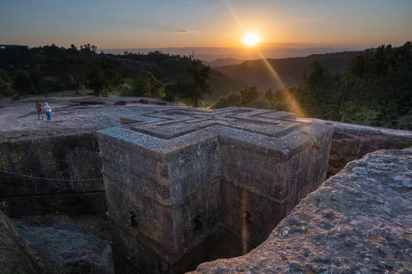 Lalibela Etiyopya Daki Ünlü Rock Kiliselerinden Birinde Gün Batımı — Stok fotoğraf