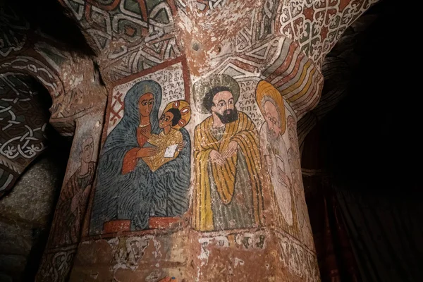 Forntida Väggmålningar Den Monolitiska Kyrkan Abuna Yemata Guh Tigray Region — Stockfoto