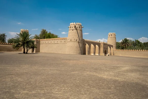 Al jahili fort in al ain im emirat abu dhabi, uae — Stockfoto