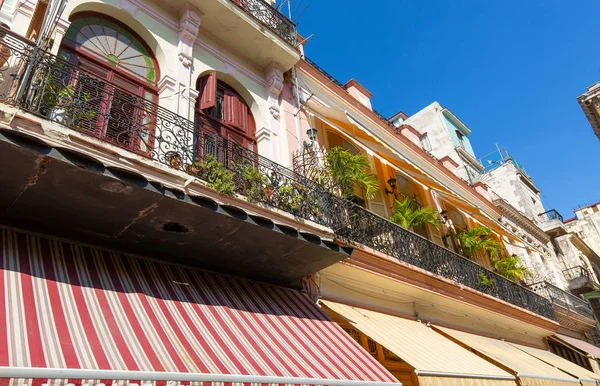 Obispo Street Une Rue Pittoresque Colorée Vieille Havane Dans Centre — Photo