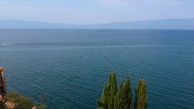 Ohri Gölü, Makedonya ve Havacılık üzerindeki St. John Kaneo Ortodoks Kilisesinin tepesi