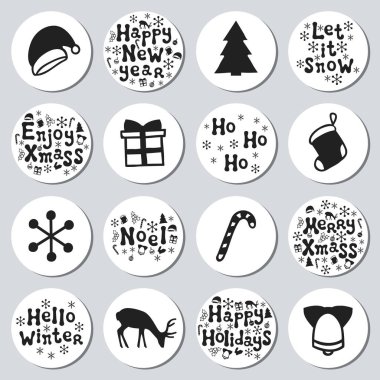 Yılbaşı yeni yıl hediye yuvarlak çıkartmaları. Xmas kümesi Etiketler. Elle çizilmiş dekoratif unsur. Tatil Noel çıkartmaları siyah beyazlı topluluğu. Doku. Vektör çizim. Yazı, kaligrafi.