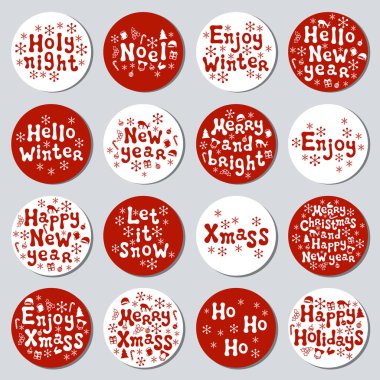 Yılbaşı yeni yıl hediye yuvarlak çıkartmaları. Xmas kümesi Etiketler. Elle çizilmiş dekoratif unsur. Tatil Noel çıkartmaları kırmızı beyazlı topluluğu. Doku. Vektör çizim. Yazı, kaligrafi.