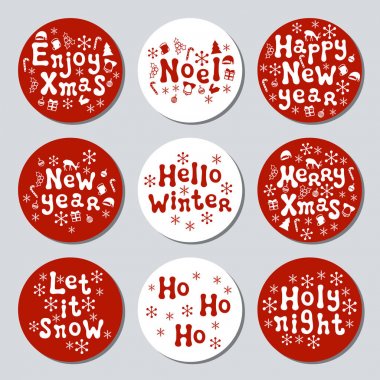 Yılbaşı yeni yıl hediye yuvarlak çıkartmaları. Xmas kümesi Etiketler. Elle çizilmiş dekoratif unsur. Tatil Noel çıkartmaları kırmızı beyazlı topluluğu. Doku. Vektör çizim. Yazı, kaligrafi.