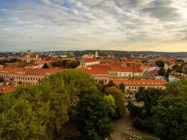 Vilnius, Litvanya: Hava üst görüntülemek eski şehir sonbahar