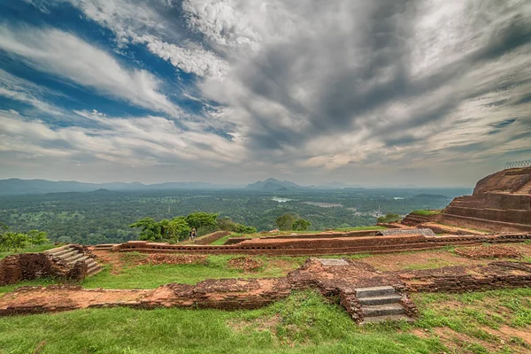 Sri Lanka : ancienne forteresse de Lion Rock à Sigiriya — Photo