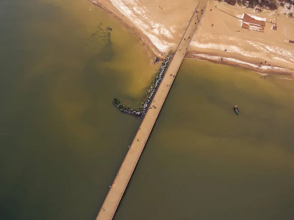 Palanga, Litwa: lotu ptaka widok z góry morze most — Zdjęcie stockowe