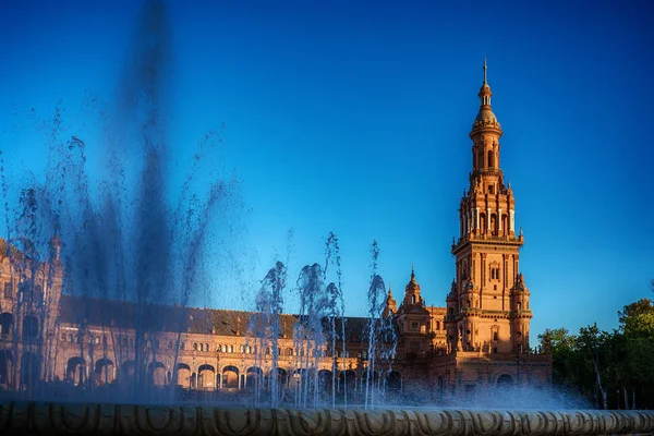 Sevilla, Španělsko: The Plaza de Espana, Španělsko náměstí — Stock fotografie