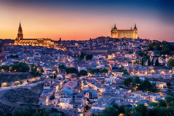 Toledo, İspanya tarihi sermaye city hava Üstten Görünüm — Stok fotoğraf