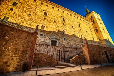 Toledo, İspanya: Alcasar