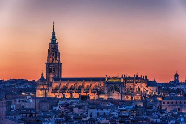 Toledo, İspanya tarihi sermaye city hava Üstten Görünüm — Stok fotoğraf