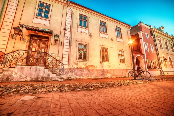 Parnu, Estonia, Estados bálticos: el casco antiguo —  Fotos de Stock
