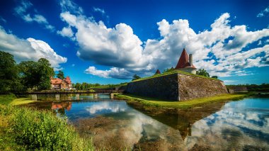 Saarema Island, Estonya: Kuressaare piskoposluk Castle