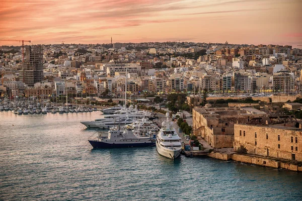 Malta: Manoel Island, Il-Gzira e Marsans Harbour — Fotografia de Stock