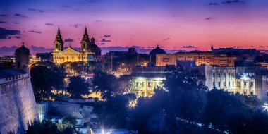 Valletta, Malta: surların üzerinden havadan görünümü