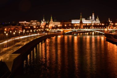 Moskova Kremlin, Rusya 'nın panoramik gece manzarası