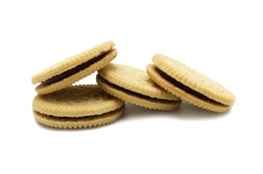 Jack & Jill Biscuit yakın plan beyaz arka planda izole edildi. Çikolatalı kremalı vanilyalı sandviç. Tayland 'da çocukların en sevdiği yemektir..