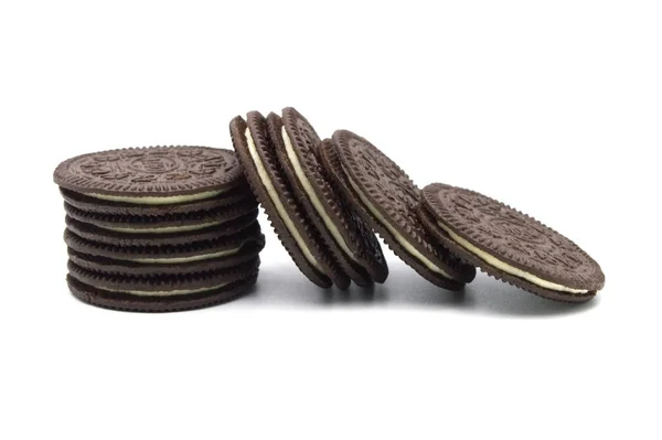 Oreo Biscuit Närbild Isolerad Vit Bakgrund Det Tunn Och Krispig — Stockfoto