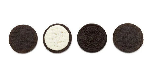 Oreo Biscuits Pieces Isolated White Background Sandwich Chocolate Cookies Sweet — Stock Photo, Image