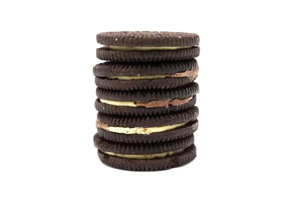 Biscoitos Oreo Isolados Sobre Fundo Branco Biscoito Sanduíche Cheio Manteiga — Fotografia de Stock