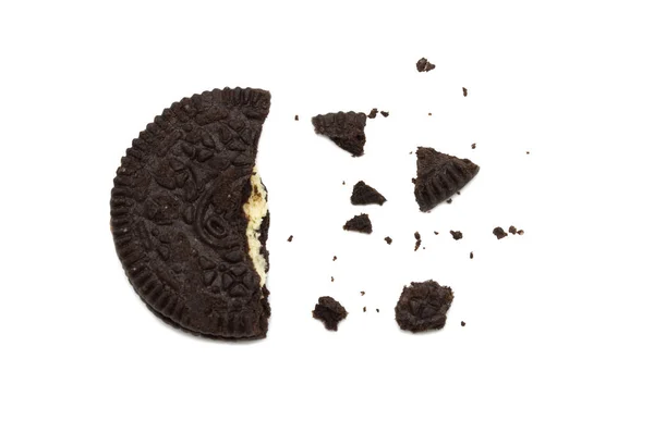 Печенье Oreo Изолированы Белом Фоне Бутерброды Арахисовым Маслом Шоколадными Сливками — стоковое фото