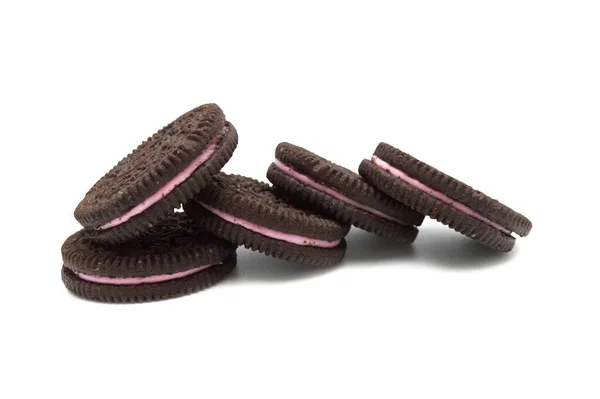 Oreo Biscuits Schokoladen Sandwich Kekse Mit Erdbeer Creme Vereinzelt Auf — Stockfoto