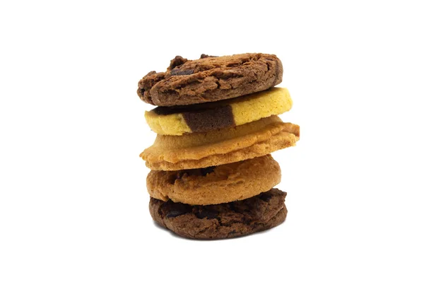 各種クッキーのスタック チョコレートチップ レーズン デンマークのクッキーとビスケットは白い背景に隔離されています — ストック写真