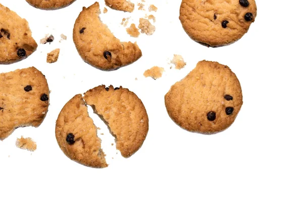 Chocolate Chip Cookies Crumble Risse Isoliert Auf Weißem Hintergrund Süße — Stockfoto