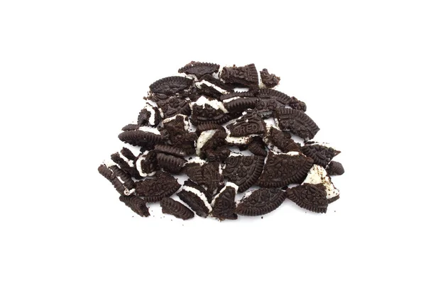 Oreo Biscuits Cracked Crumbs White Background Pile Sandwich Cookies Filled — Stock Photo, Image